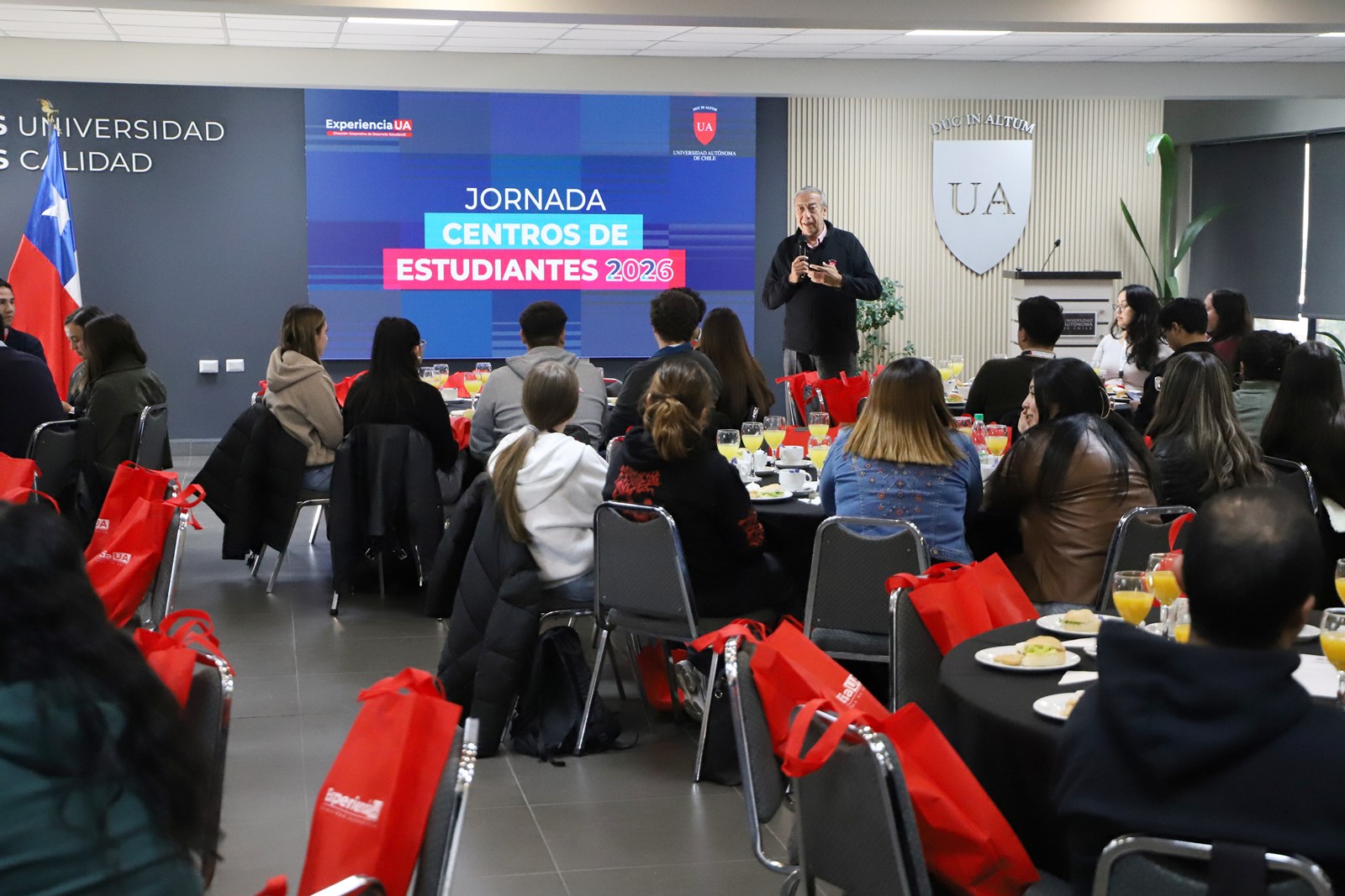 FOTO jornada con centros de estudiantes 5