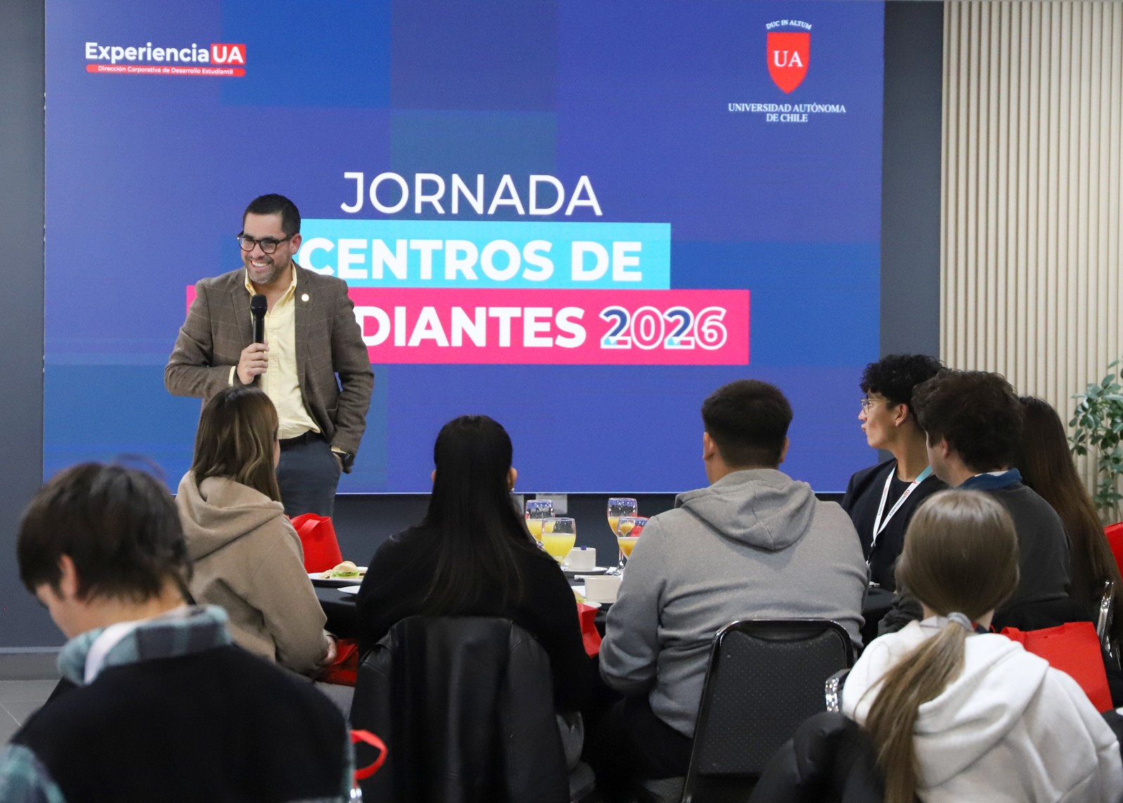 FOTO jornada con centros de estudiantes 6