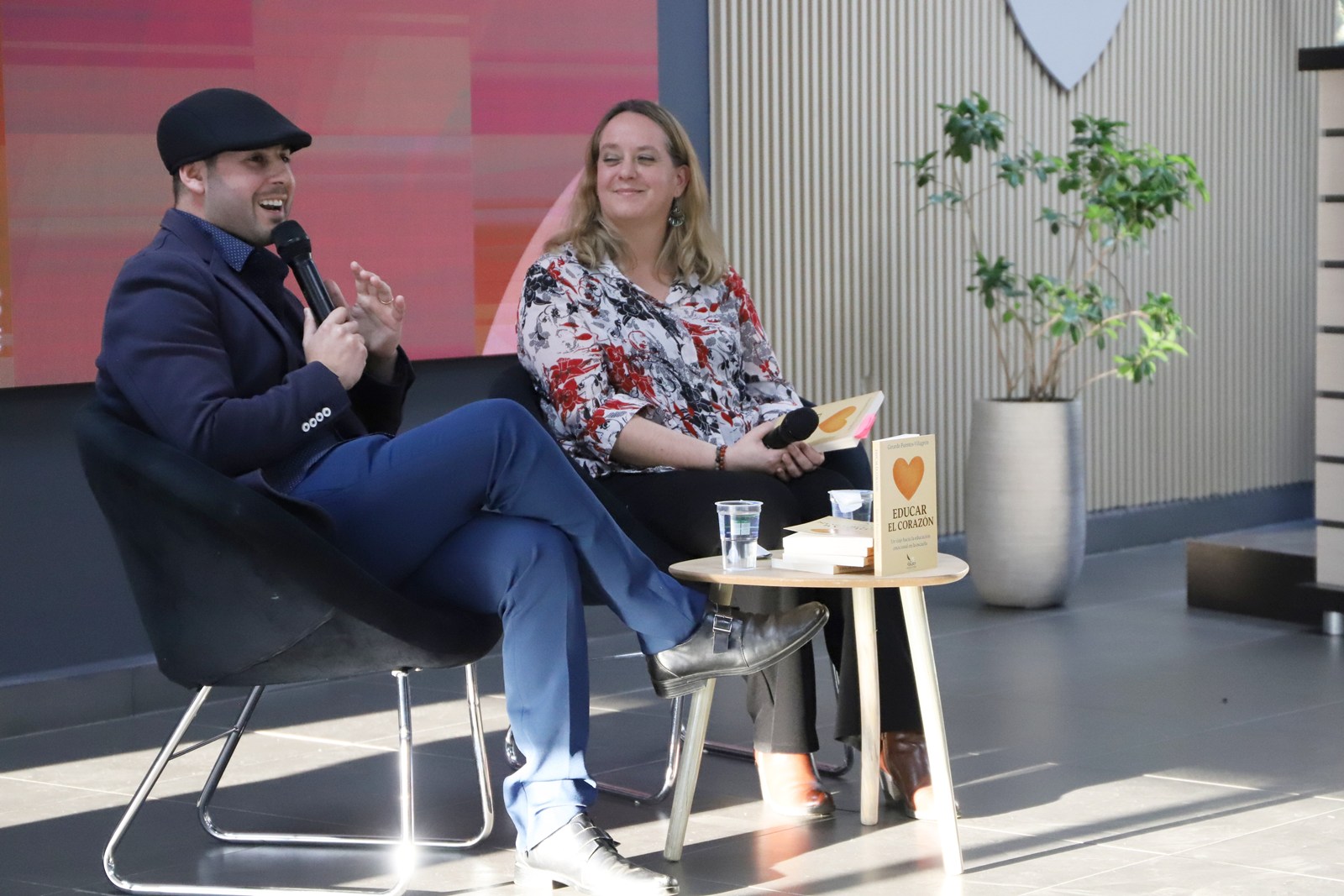 FOTO lanzamiento educar el corazon 1