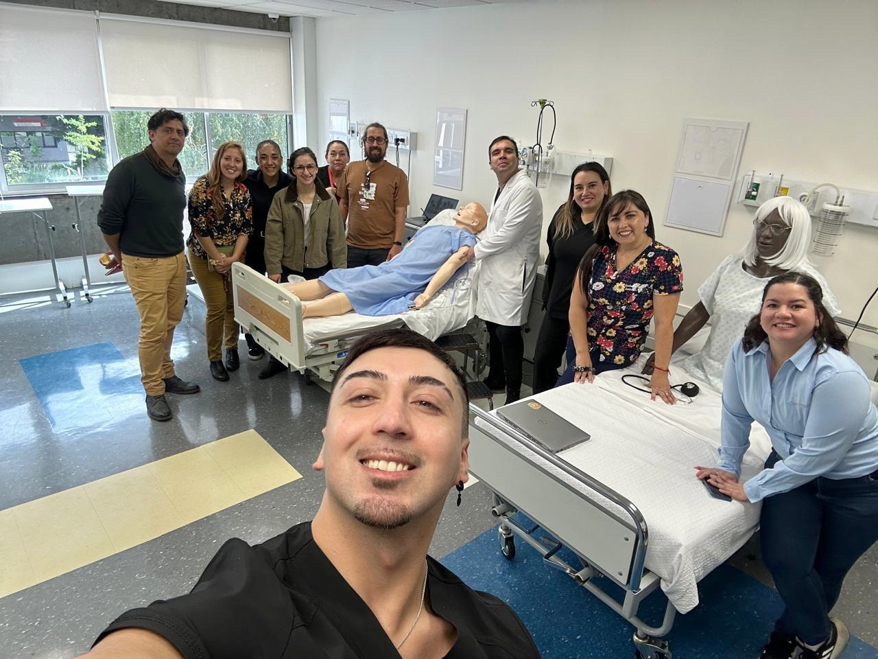 FOTO nuevos simuladores clinicos 3