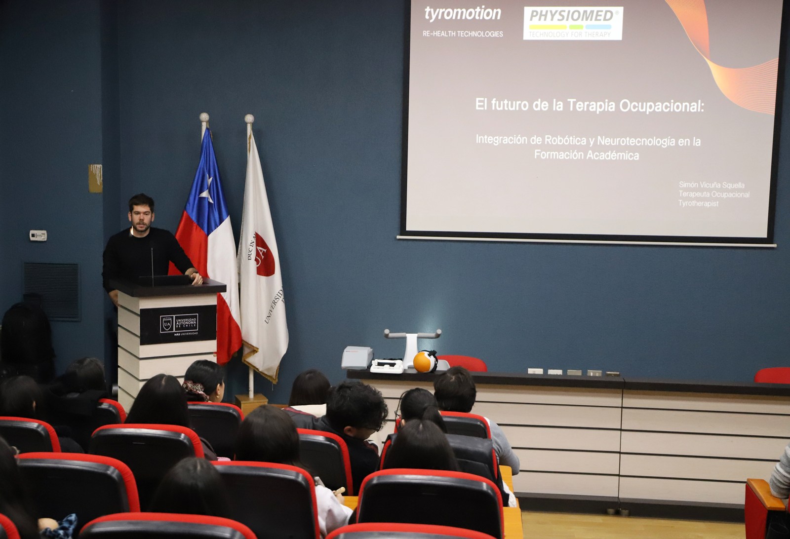 FOTO seminario robotica y nerotecnologias 1