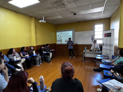 Clínica Psicológica del Campus El Llano Subercaseaux fortalece formación práctica con capacitación en primeros auxilios psicológicos