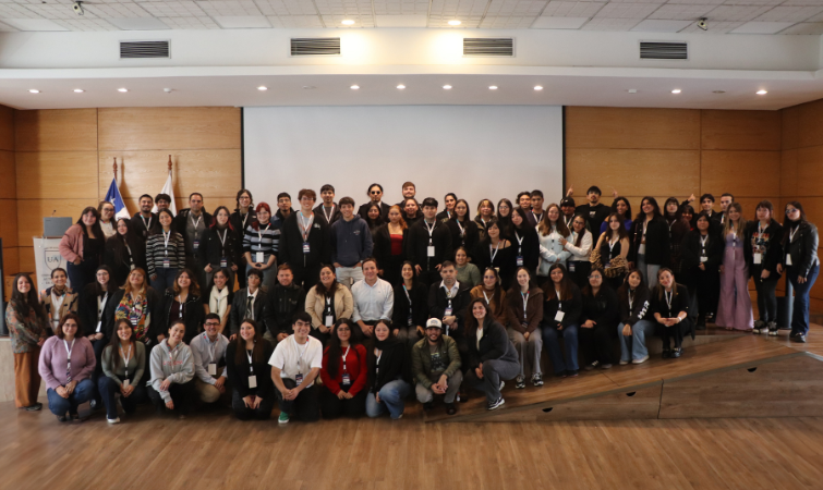 Jornada de Centros de Estudiantes reunió a líderes de Sede Santiago para fortalecer la experiencia universitaria