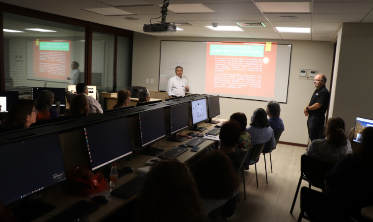 Sede Santiago da inicio a la VI° Versión de cursos de Alfabetización Digital para Personas Mayores de San Miguel