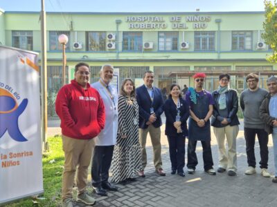 Congreso Futuro en tu Comuna: U. Autónoma acerca la ciencia a pacientes del Hospital Dr. Roberto del Río en Independencia