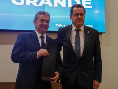 Facultad de Ciencias de la Salud da la bienvenida a estudiantes con foco en los desafíos del entorno público y legal en el ámbito sanitario