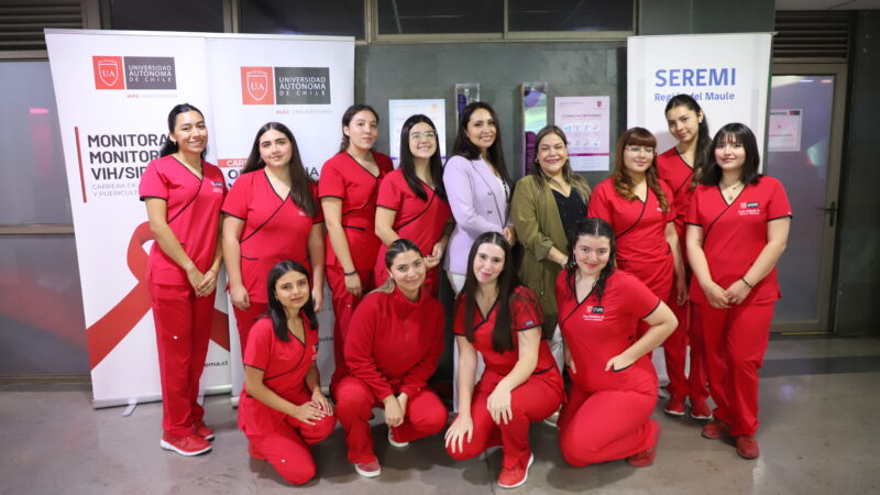 Universidad Autónoma de Chile y Seremi de Salud del Maule inauguran dispensadores gratuitos de preservativos en Sede Talca