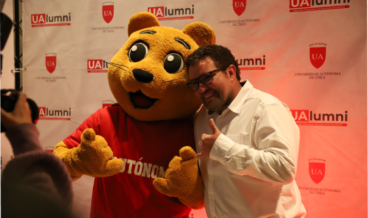 Universidad Autónoma cierra ciclo de charlas junto a Francisco Ackermann en Campus Providencia
