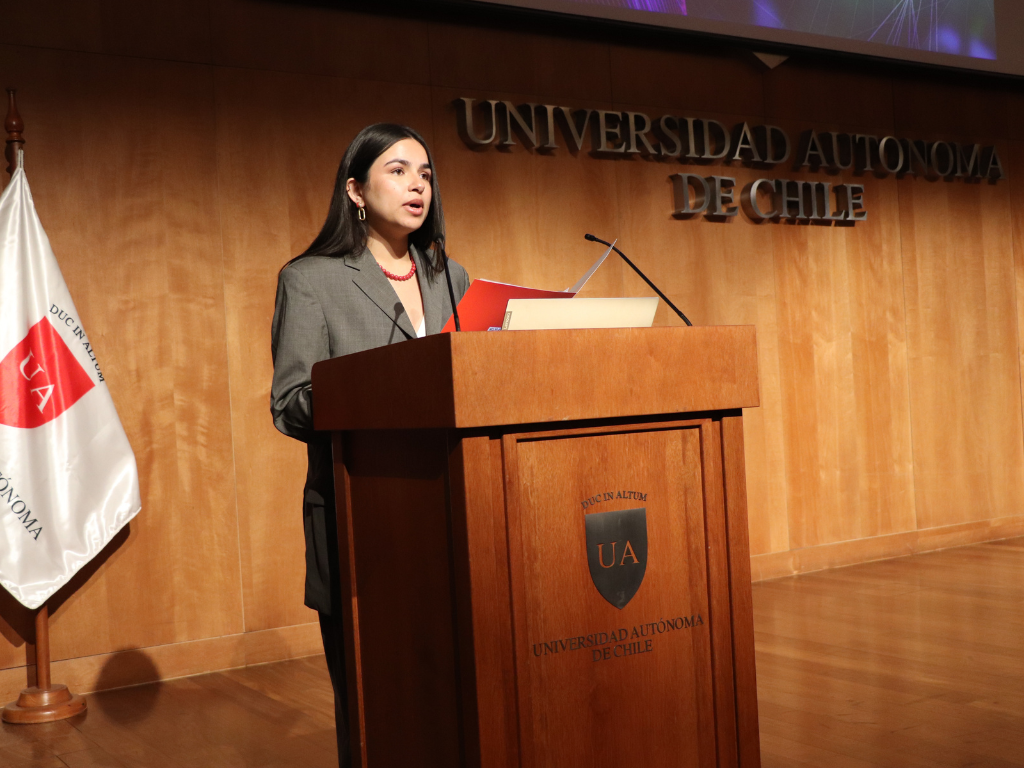 Carrera de Ingeniería en Control de Gestión realizó su IV Seminario Internacional