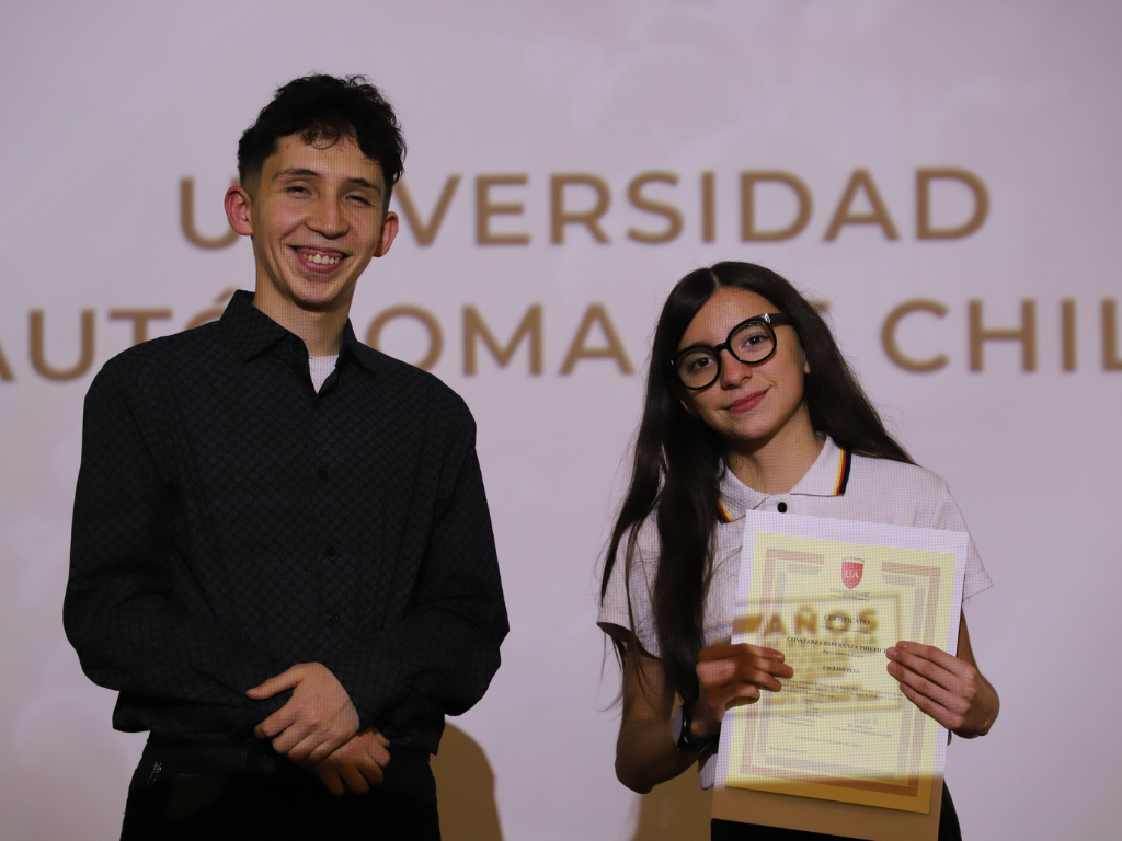Pedagogía en Inglés certificó a estudiantes de enseñanza básica