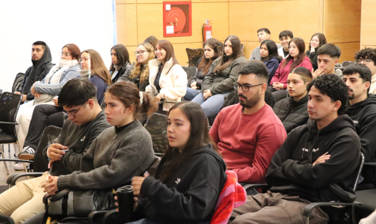 U. Autónoma realizó en su Sede Santiago Jornada de Kinesiología Metabólica
