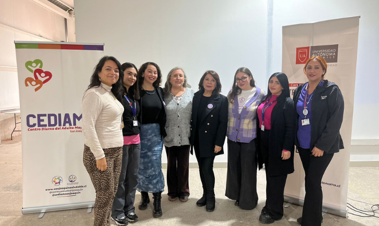 Diálogos Intergeneracionales lleva la conversación sobre sexualidad y vejez al Centro Diurno del Adulto Mayor de San Joaquín