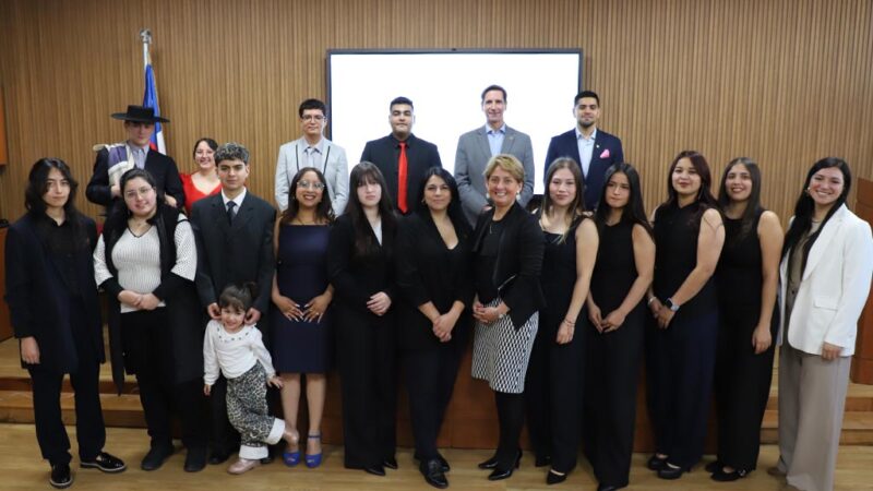 Estudiantes de Arquitectura inician su etapa práctica con ceremonia de investidura en la Sede Talca