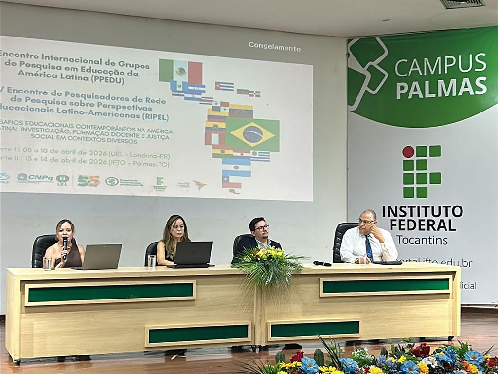 Académicos del grupo FODED participaron en encuentro internacional de investigación educativa
