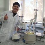 estudiante laboratorio talca