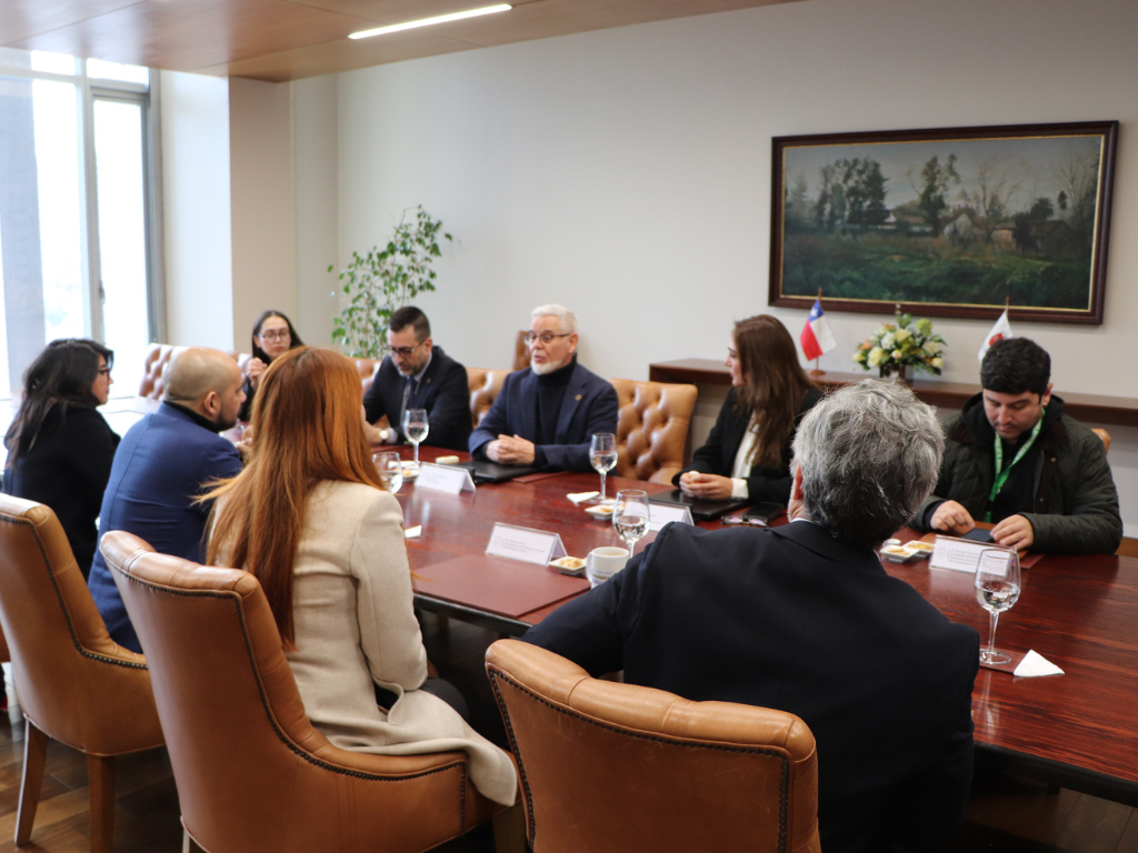 Administración Pública y El Monte