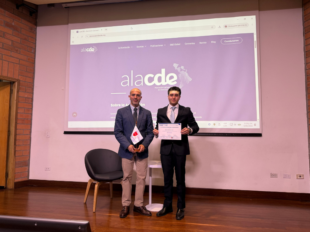 Estudiante de Derecho de la Universidad Autónoma de Chile obtiene el primer lugar en Coloquio internacional ALACDE Colombia