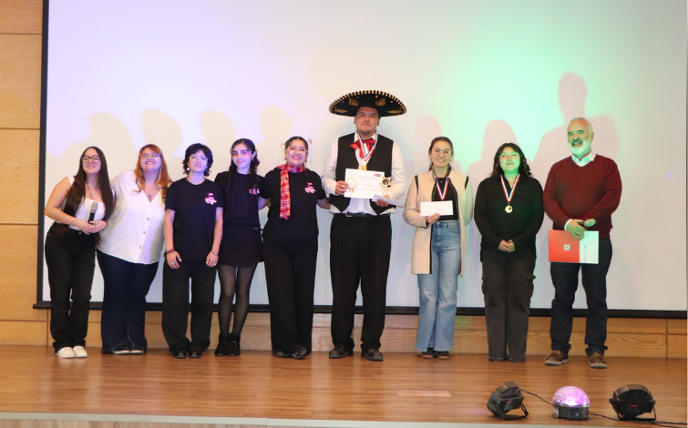 Estudiantes realizaron concurso Talento UA
