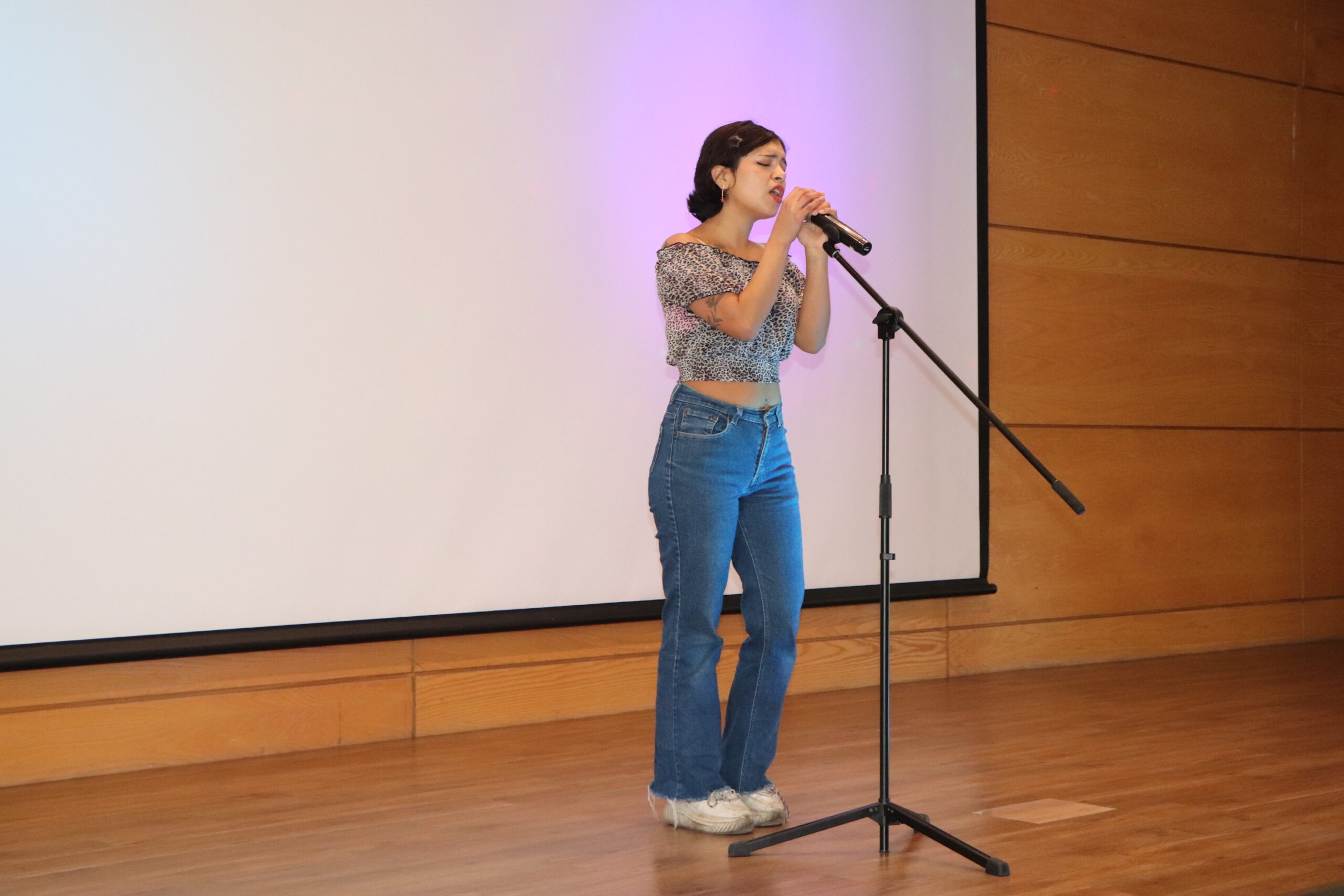 Estudiantes realizaron concurso Talento UA