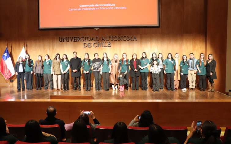 Pedagogía en Educación de Párvulos recibieron su investidura