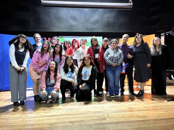 Teatro fortalece la formación de estudiantes de Pedagogía y el aprendizaje de escolares de San Miguel