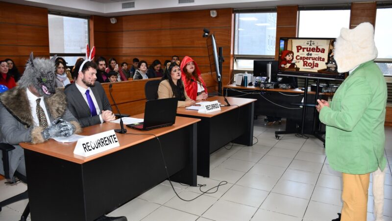Clínica Jurídica y Social de la Universidad Autónoma participó en actividades del Día del Patrimonio en la Corte de Apelaciones de Temuco