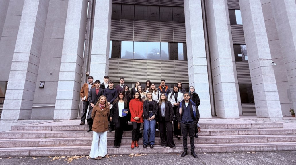FOTO estudiantes de periodismo conocen el pjud 4