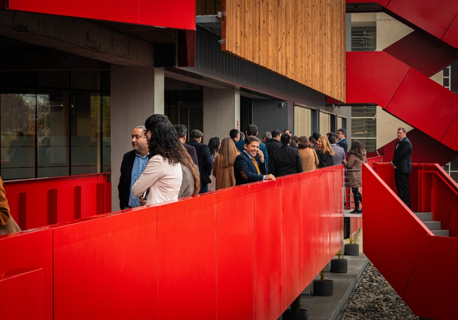 FOTO inauguracion edificio h 4