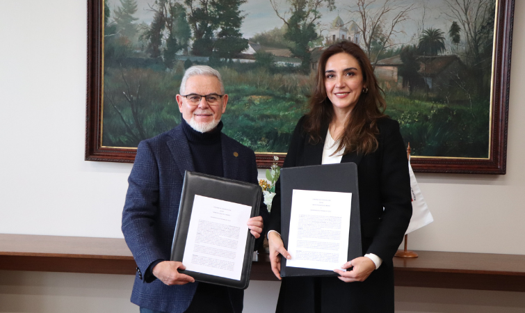 U. Autónoma y Municipalidad de El Monte firman convenio para fortalecer la formación en Administración Pública