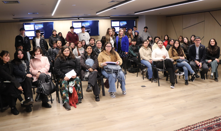 Marketing en retail y marca personal: UAlumni acercó la experiencia de Falabella a estudiantes y titulados de la Autónoma