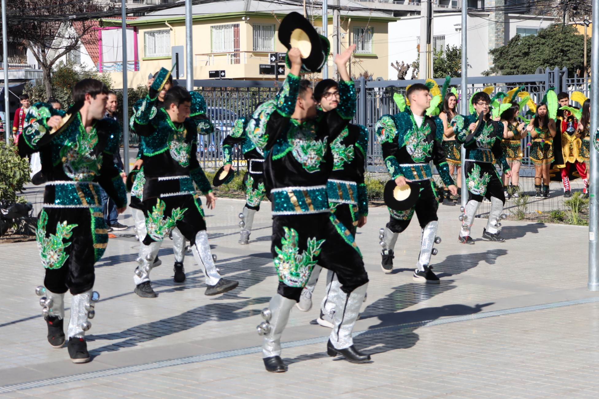 Gala folclorica Pedago Educacion Fisica 9