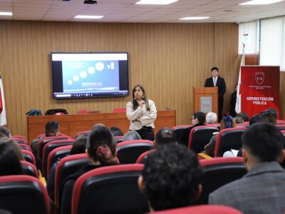 Carrera de Administración Pública promovió reflexión sobre ética y probidad en la función estatal