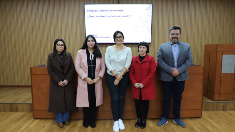 Carrera de Pedagogía en Lengua Castellana y Comunicación realizó Jornada de Literacidades Críticas junto a académico colombiano