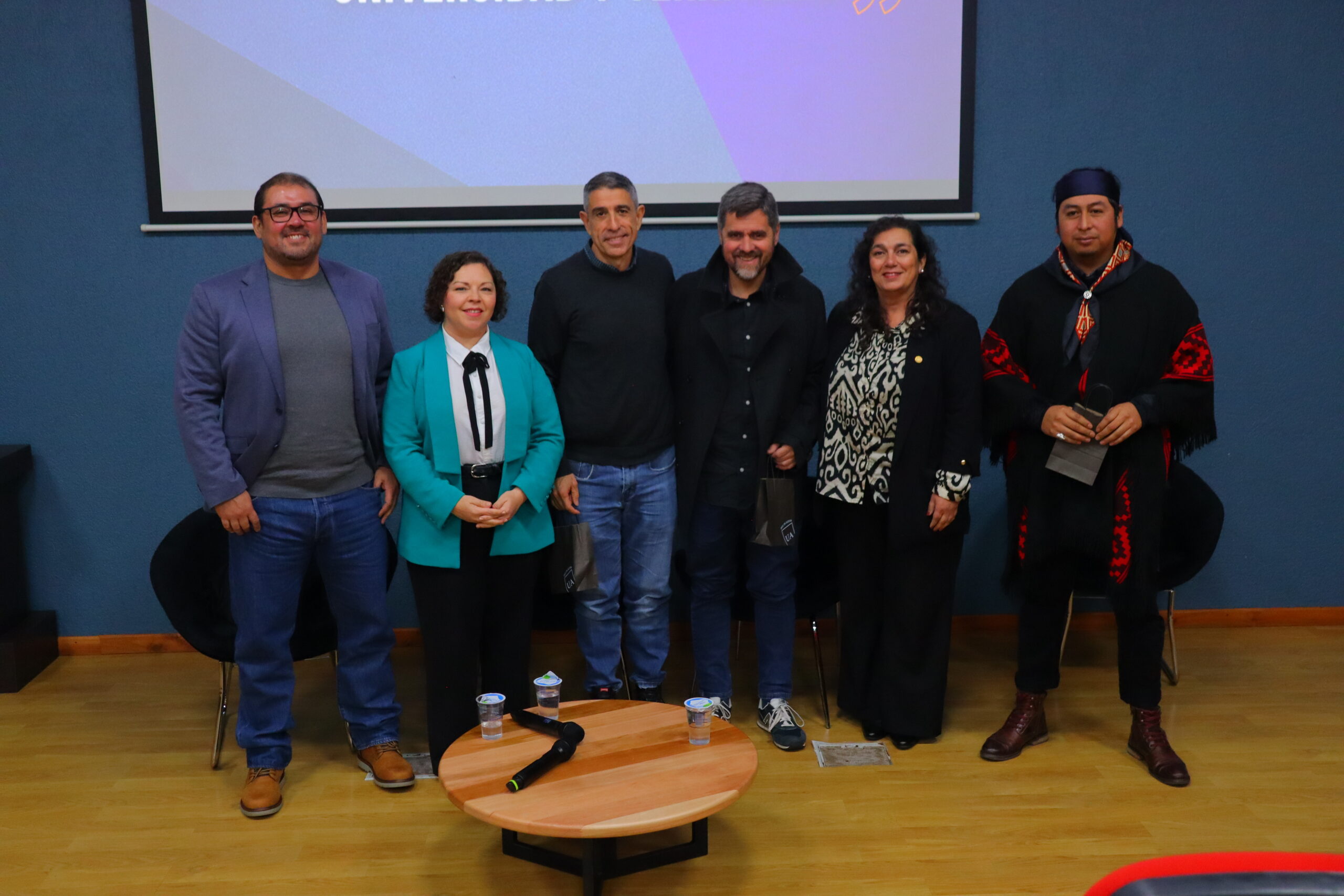 Universidad Autónoma de Chile promueve reflexión sobre corresponsabilidad y cuidados desde una perspectiva intercultural
