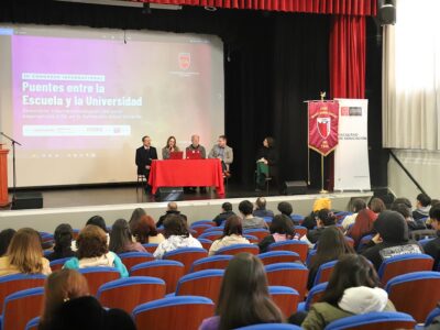 Facultad de Educación lideró el III Congreso Internacional "Puentes entre la Escuela y la Universidad"