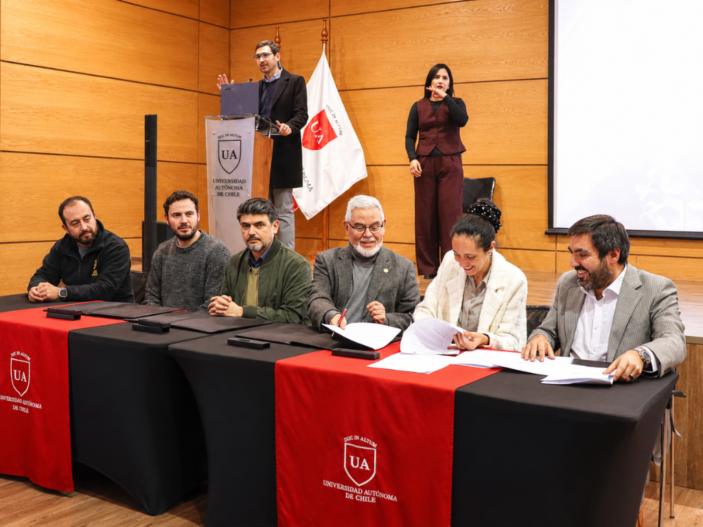 En dependencias de la Universidad Autónoma se lanza oficialmente Ontenna: dispositivo que permite la inclusión auditiva 