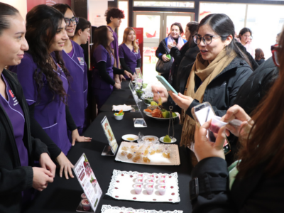 Estudiantes de Nutrición y Dietética de Sede Santiago transformaron alimentos desechados en preparaciones saludables 