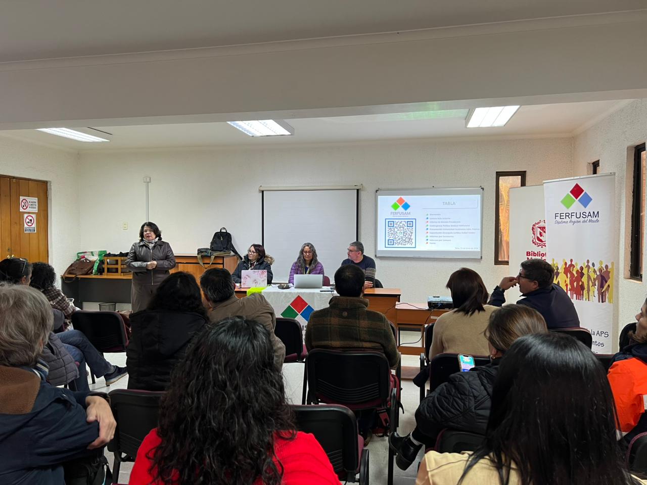 Carrera Administración Pública y FERFUSAM fortalecen colaboración para apoyar la Atención Primaria de Salud del Maule