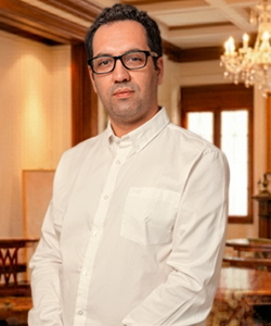 LUIS MORALES