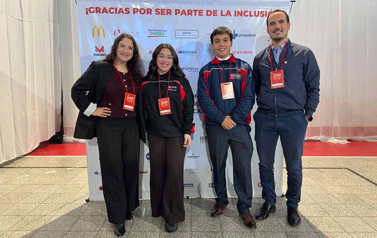 Académicos y estudiantes de Pedagogía en Educación Física representaron a la Autónoma en congreso internacional