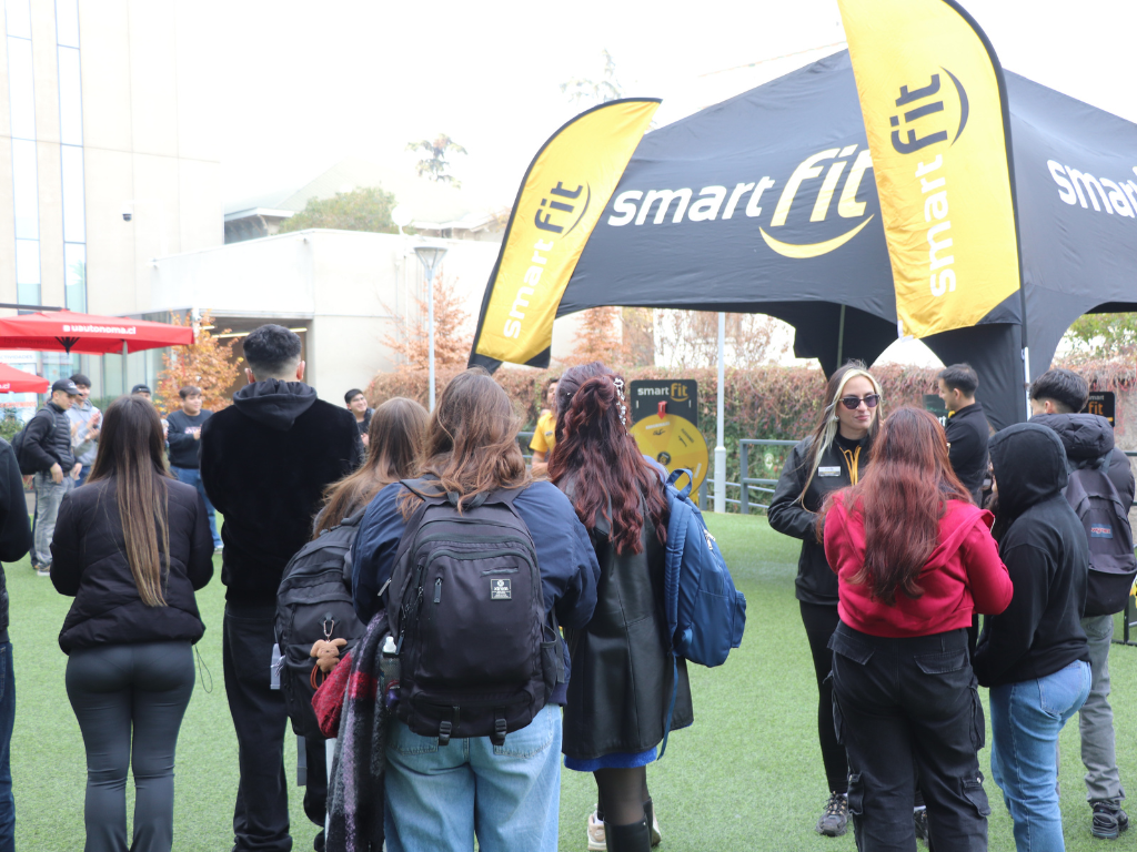 Universidad Autónoma de Chile organizó la Activación SmartFit