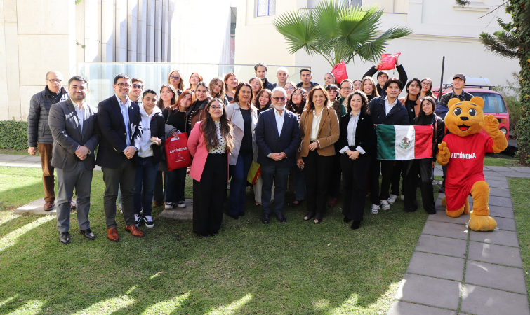 U. Autónoma despide a estudiantes de intercambio internacional en emotiva ceremonia en Casa Autónoma