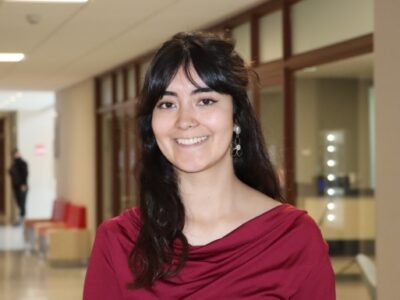 “Ahora yo seré la profesora”: egresada de Pedagogía en Educación Básica inicia su vida laboral