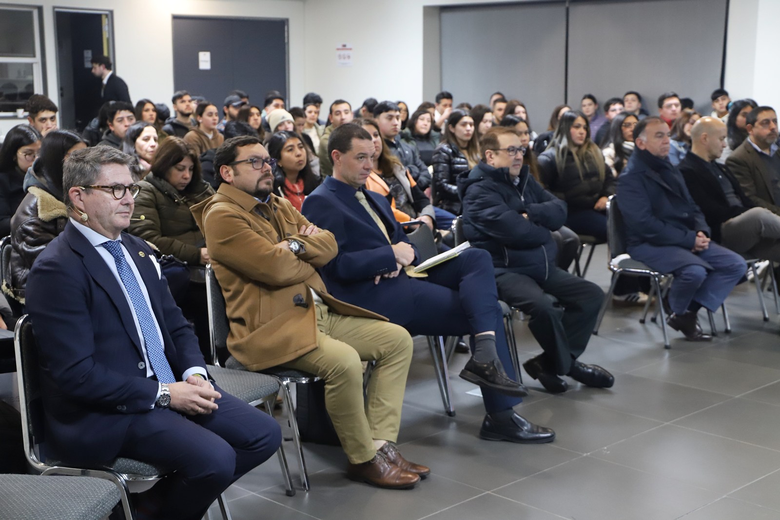 FOTO conferencia multibilateralismo temuco 6
