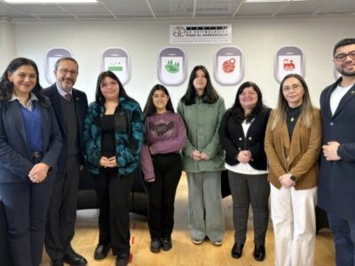 Facultad de Educación dio la bienvenida a estudiantes y relevó el valor de la vocación docente