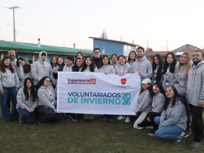Universidad Autónoma de Chile moviliza a sus estudiantes en voluntariado de invierno en Los Laureles