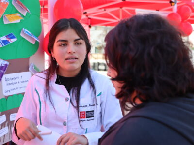 Aprendizaje en terreno marcó participación de estudiantes en Feria de Promoción de Salud
