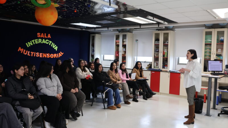 Estudiantes de Educación Parvularia iniciaron preparación para su práctica profesional