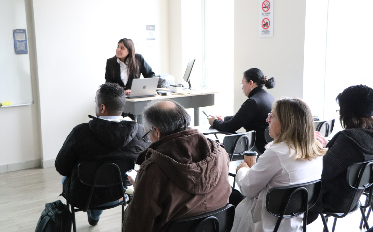 Facultad de Ciencias de la Salud capacita a sus docentes en diseño de instrumentos de evaluación