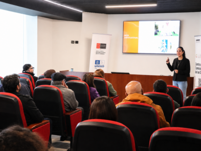 Académicos de la Universidad Autónoma de Chile participaron en el encuentro "Comunicados y Conectados: Del proyecto al impacto social"